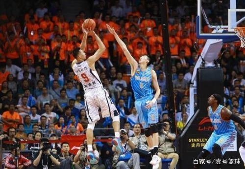 球員還是老 球員還是老