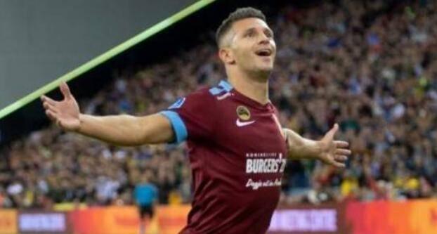 员保持着冷 员保持着冷